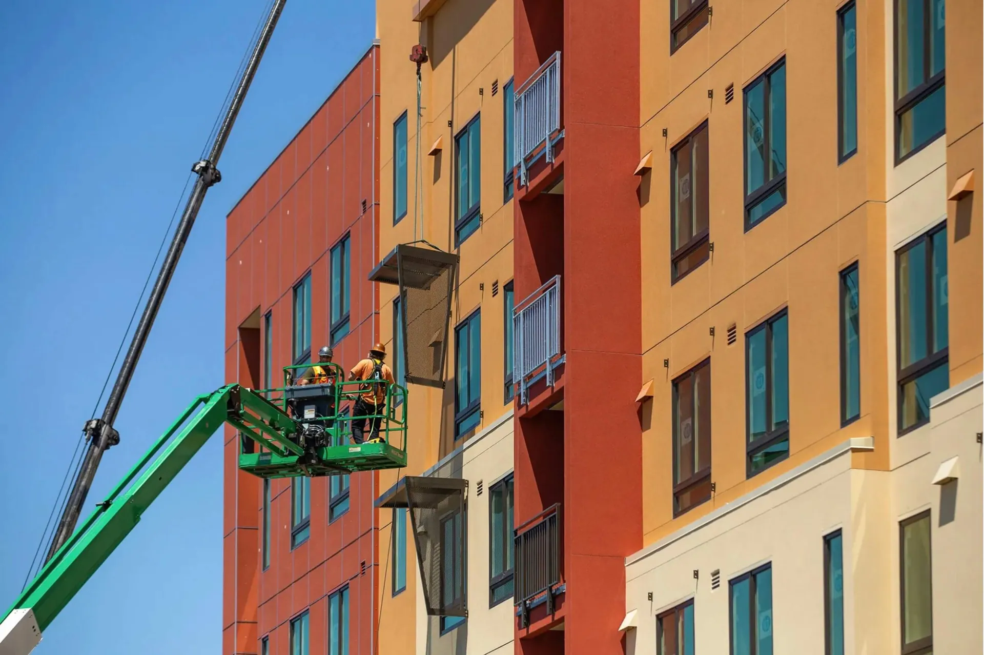 Construction on Casa Sueños, an affordable housing complex in Oakland, on Aug 7, 2023. Credit: Photo by Semantha Norris, CalMatters