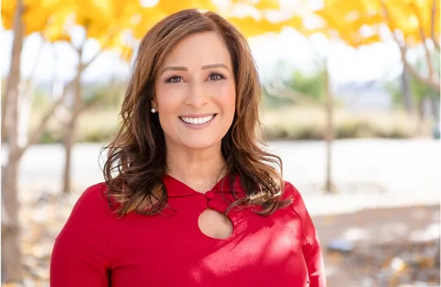 Blue Envelope. State Sen. Rosilicie Ochoa Bogh, R- Beaumont