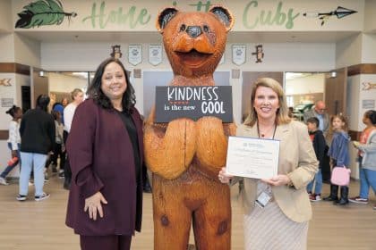 MUSD Superintendent, Dr. Jennifer Root (L) and Principal Daphne Donoho, Táawila Elementary School