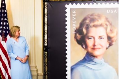 Betty Ford Stamp - Susan Ford Bales (L) looks on as the new stamp honoring her mother, former First Lady Betty Ford is unveiled at the White House last month.