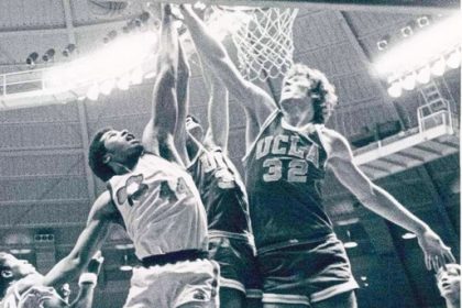 Bill Walton battling Notre Dame’s Adrian Dantley for a rebound in January 1974. The Fighting Irish ended the Bruins’ 88-game win streak. Walton, then a senior, won his 3rd National Player of the Year Award, but UCLA fell short of winning Walton’s 3rd national title, losing to North Carolina State in the semi-finals.
