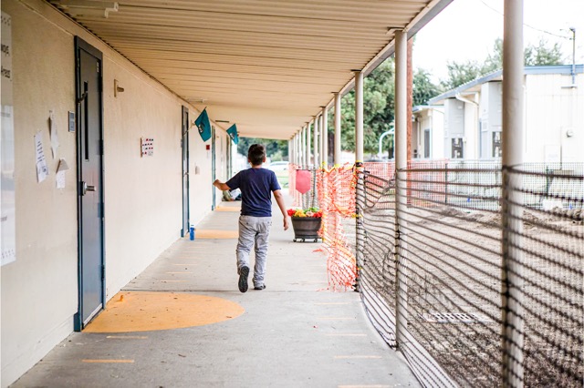 School Bond. Construction sites in the hallways of Keyes Elementary School in Keyes on Nov. 15, 2023. Credit: Photo by Larry Valenzuela, CalMatters/CatchLight Local