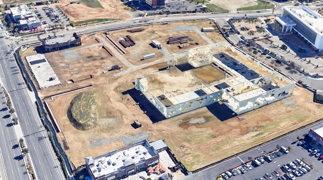 The skeleton of a project never realized Credit: Google Earth