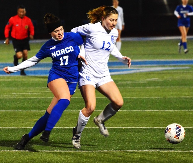 Norco’s Makynzie McDaniel (17) and Culver City’s Mary Held (12) battle for the ball during the Centaurs 3 – 2 victory over the Cougars in the CIF Division 3 playoffs.
Credit: Photo by Gary Evans
