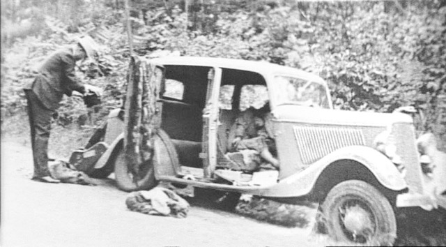  1934 Ford Deluxe V-8 after the ambush with the bodies of Barrow and Parker in the front seats