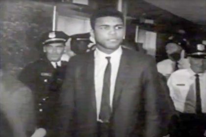 June 20 . Photo: AliCourtHouse Caption: Muhammad Ali Leaves the Courtroom in Houston, TX after being sentenced to 5 years in prison for evading the draft during the Vietnam War.