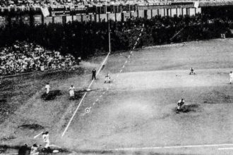 October 3. Bobby Thompson launches the pennant winning homerun to the short leftfield bleacher at the Polo Grounds to send the Giants to the world series against the Yankees. The Giants lost in 6 games. The dashed line roughly approximates the trajectory of the home run.