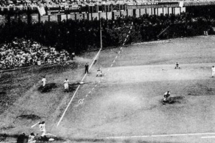 October 3. Bobby Thompson launches the pennant winning homerun to the short leftfield bleacher at the Polo Grounds to send the Giants to the world series against the Yankees. The Giants lost in 6 games. The dashed line roughly approximates the trajectory of the home run.