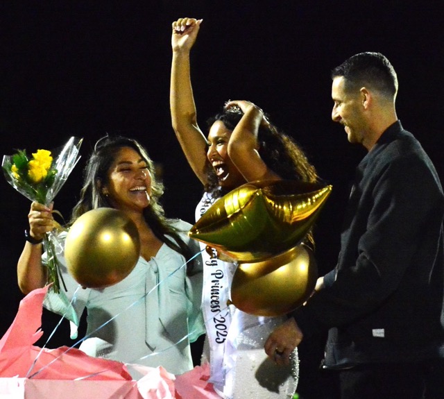 Norco High’s Toni Backus (center) and her parents celebrate as she is announced Homecoming Queen for 2025.