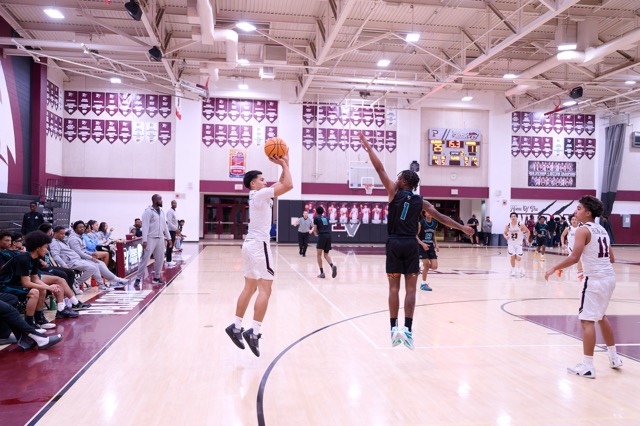 Paloma Valley’s #0 Zay Gallegos pulls up and sinks the shot from three point range