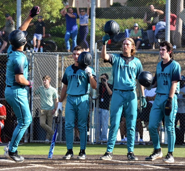 Santiago’s Max Eldridge (left) points to the sky after hitting a three-run home run to cut the Panthers’ lead, while teammates Ayden White (7), Striker Pence (8), and Troy Randall (20) raise helmets to welcome Eldridge at home plate.