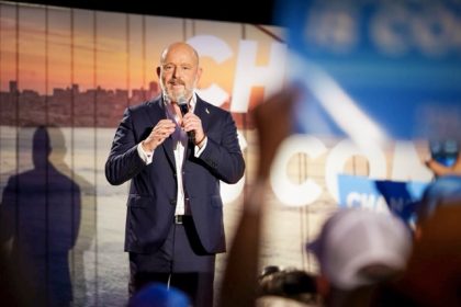 Gubernatorial candidate Steve Hilton speaks to a crowd of supporters at his watch party at The Waterfront Beach Resort in Huntington Beach on June 2, 2026.  Credit: Photo by Jules Hotz for CalMatters