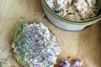 Tuna Crackers