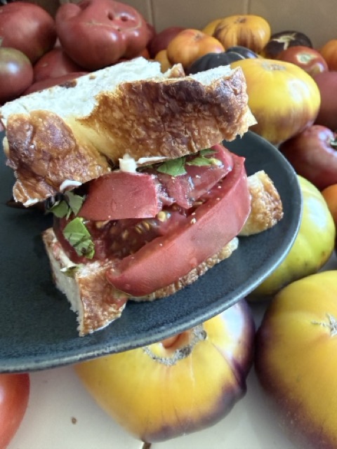 Tomato Sandwich