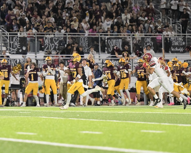 The Colton Yellowjackets defeated the Arlington Lions 56-17, Friday, September 18. Arlington running back Gus Arellano #27, runs through the B gap right past the defense for a 60-yard touchdown