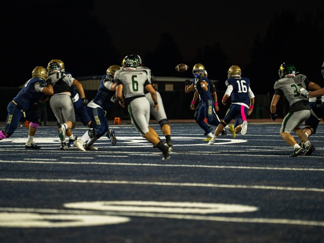 Vista Murrieta wide receiver Shane Granger (7), hauls in a pass across midfield for a big gain against Murrieta Mesa, keeping the Broncos’ drive alive. Mesa topped Vista 26-21